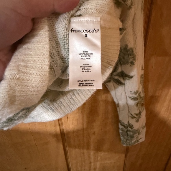 Francesca's Cream Cable Knit Crewneck with Green Floral - Picture 4 of 5